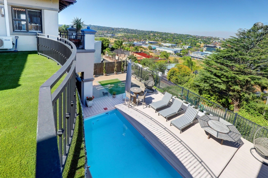 5 Bedroom Property for Sale in Welgemoed Western Cape